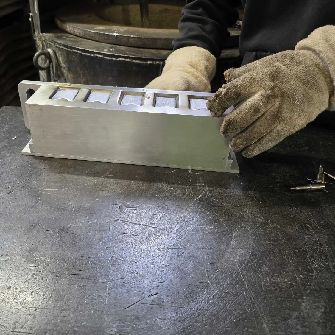 Finished five-cavity lead casting tool
