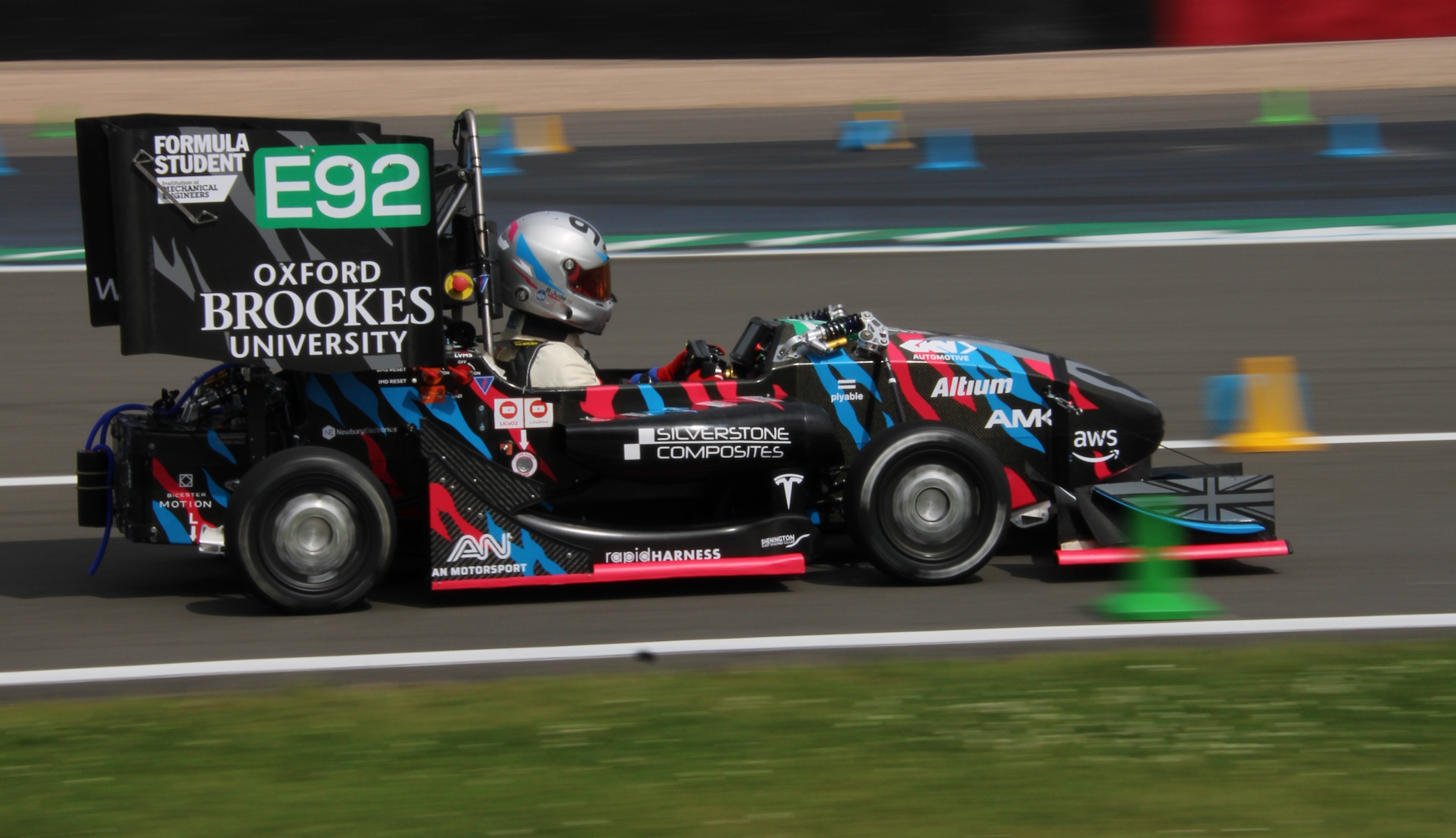 The 2024 Oxford Brookes Racing car at Silverstone. Supported by Plyable.