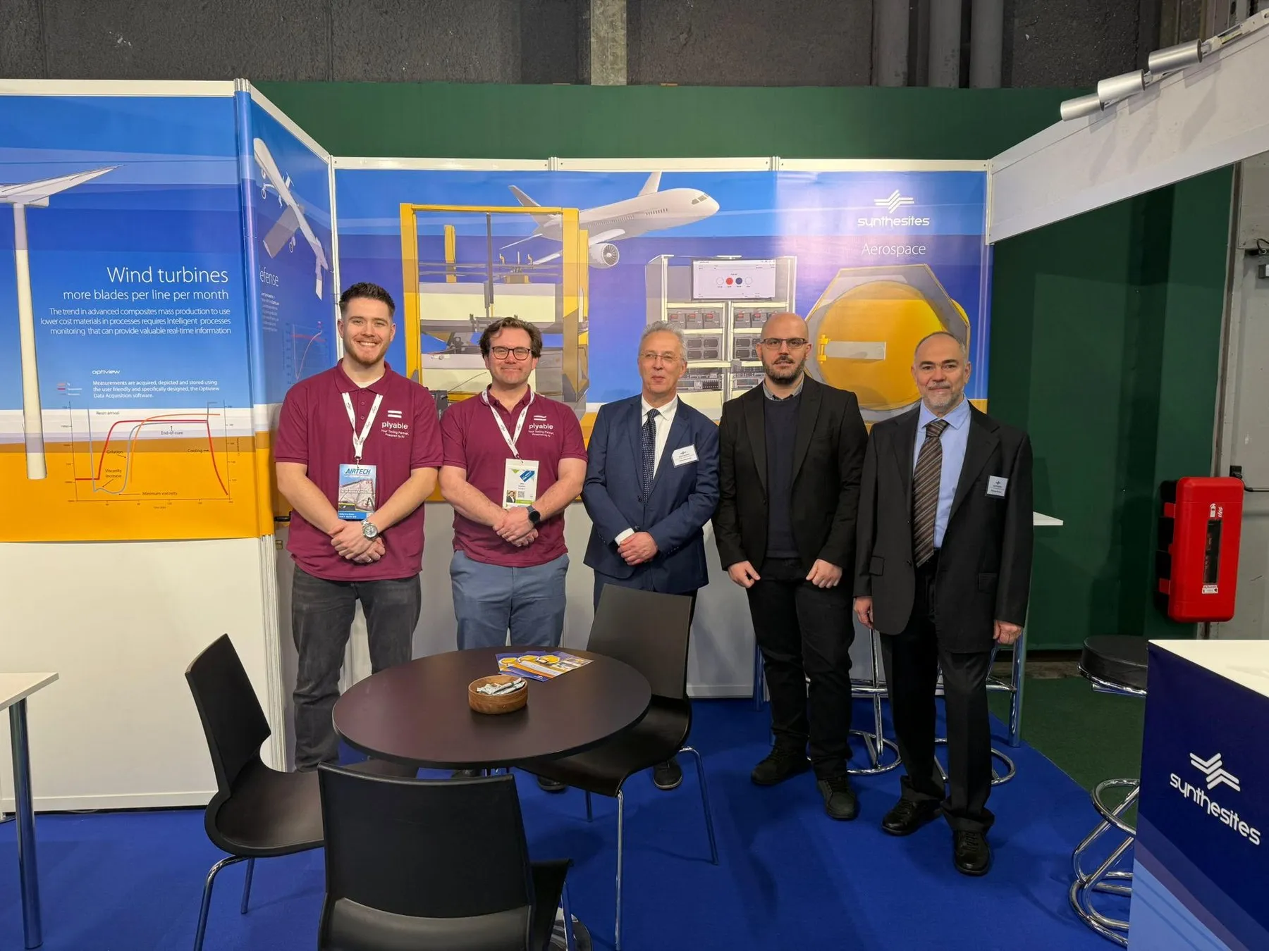 Plyable and Synthesites collaboration at the Synthesites stand
